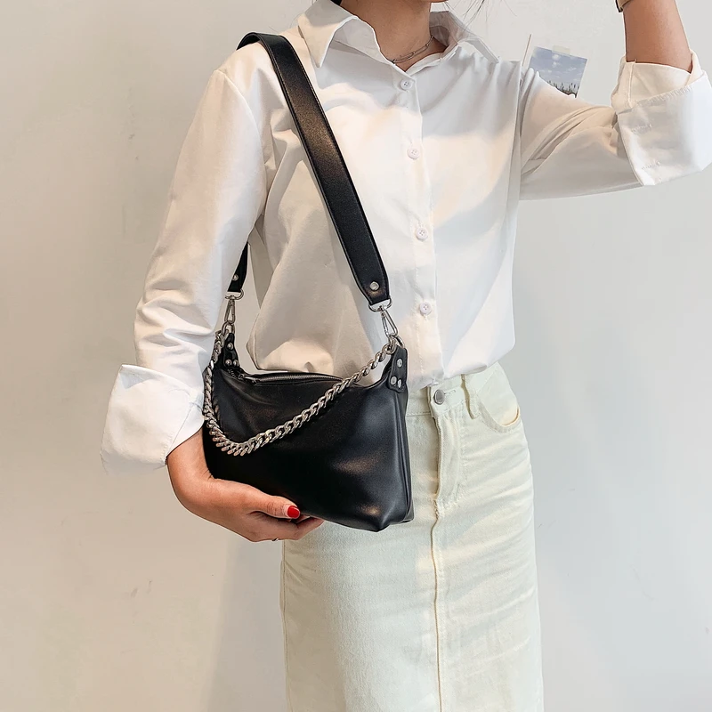 Fashion PU Chain Shoulder Bag Women Vintage Baguette Bags Luxury Designer shopper Tote Lady Solid Small Handbags Purses 2021
Fashion PU Chain Shoulder Bag Women Vintage Baguette Bags Luxury Designer shopper Tote Lady Solid Small Handbags Purses 2021
