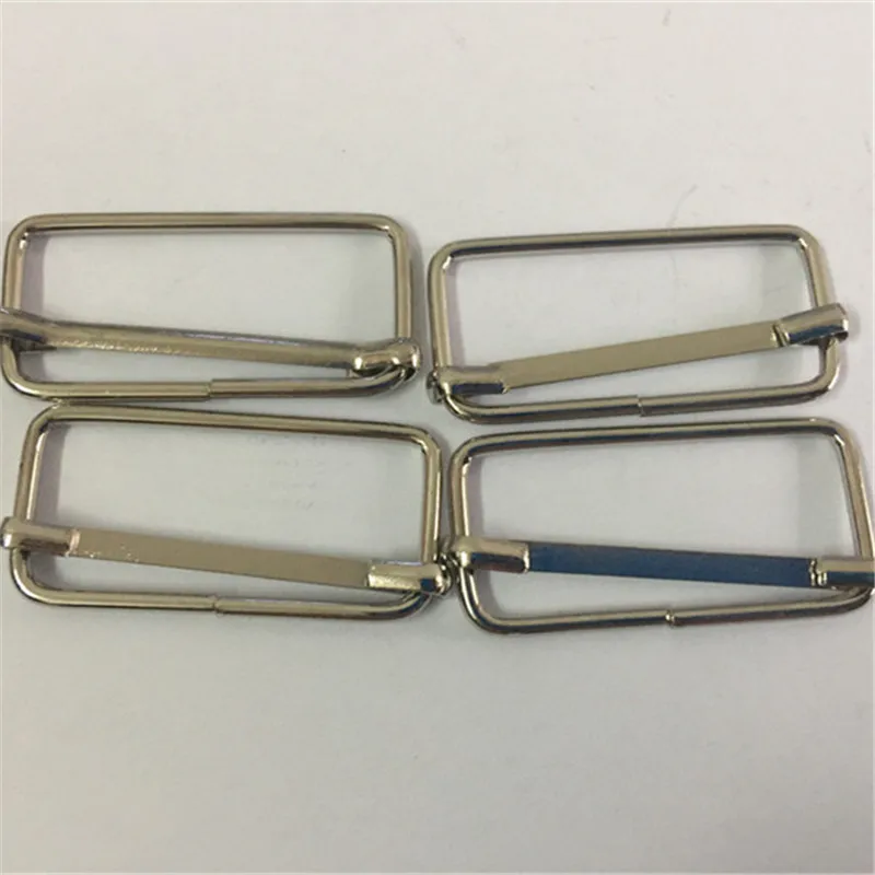 100 pcs 32MM Ribbon Slip Buckle Suspenders Adjustable Metal Buckle Webbing Slider Tri Glide Sewing Material
100 pcs 32MM Ribbon Slip Buckle Suspenders Adjustable Metal Buckle Webbing Slider Tri Glide Sewing Material