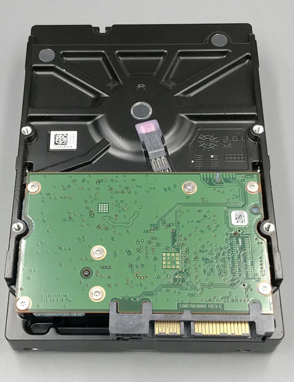 Pulled 0RWV72 RWV72 ST3000NM0033 3TB 7200 RPM 128MB Cache SATA 6.0Gb/s 3.5" Enterprise Internal Hard Drive
Pulled 0RWV72 RWV72 ST3000NM0033 3TB 7200 RPM 128MB Cache SATA 6.0Gb/s 3.5" Enterprise Internal Hard Drive