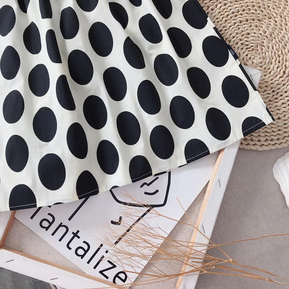 Hollead Children's Sling Dresses Baby Girls Polka Dot Printing A-Line Dresses 1-7 Years Kids Beach Play Party Costume Mini Dress
Hollead Children's Sling Dresses Baby Girls Polka Dot Printing A-Line Dresses 1-7 Years Kids Beach Play Party Costume Mini Dress