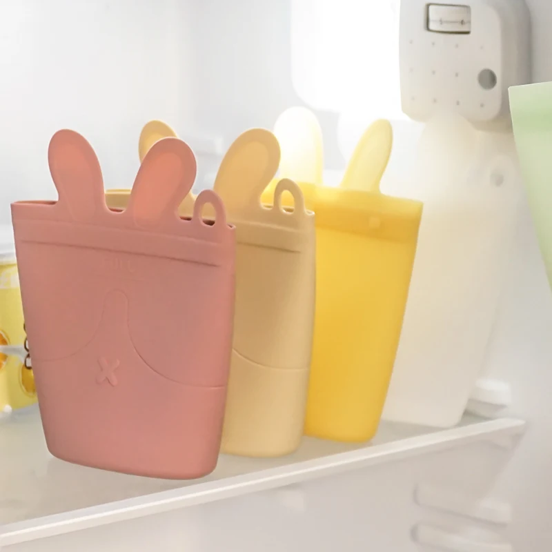 Portable Travel Children's Snack Bag Solid Food Container For Cereals Snack Box Seal Fresh Food Storage Snacks Baby Stuff
Portable Travel Children's Snack Bag Solid Food Container For Cereals Snack Box Seal Fresh Food Storage Snacks Baby Stuff
