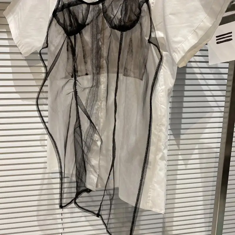 2021 Summer New Fashion Mesh Camisole Stitching Loose Shirt Women Lapel Short Sleeve Single Breasted Blouse for Ladies
2021 Summer New Fashion Mesh Camisole Stitching Loose Shirt Women Lapel Short Sleeve Single Breasted Blouse for Ladies