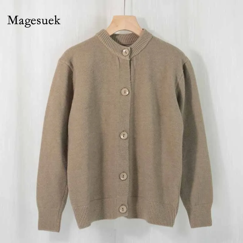 Vintage Loose Women Knitted Cardigan Sweater Coat Autumn Winter Sweater Women Long Sleeve Button Women Sweaters Pull Femme 11678
Vintage Loose Women Knitted Cardigan Sweater Coat Autumn Winter Sweater Women Long Sleeve Button Women Sweaters Pull Femme 11678