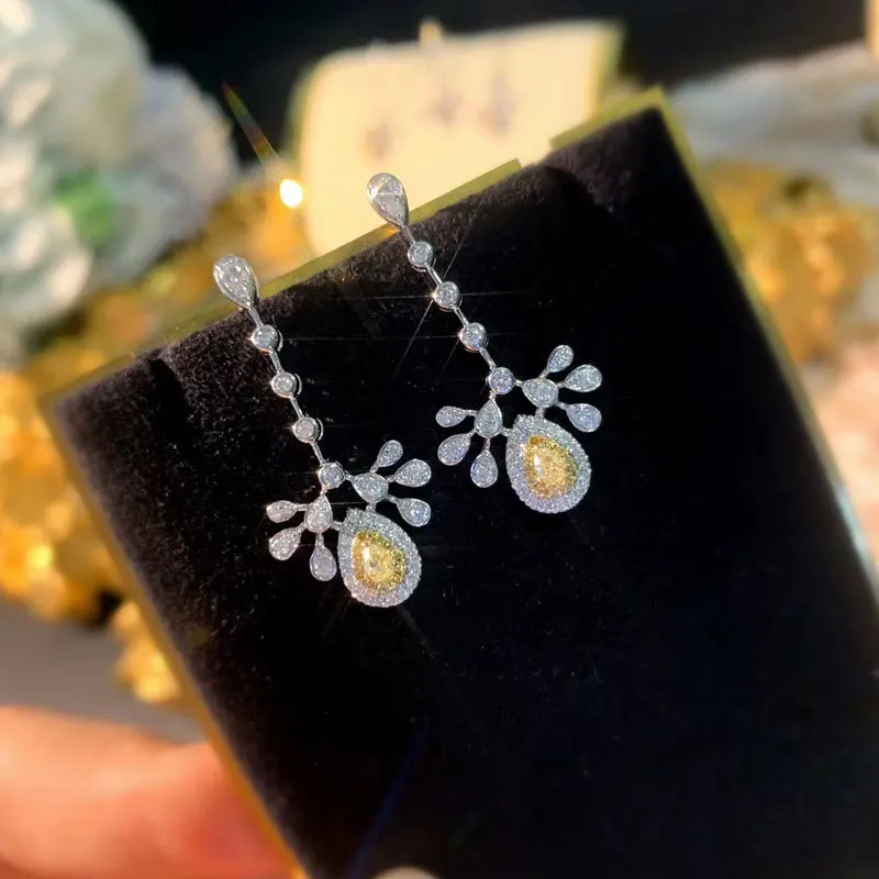 3 Pcs Yellow Diamond Drop Earrings Necklace Chain Set for Women Ins Bridal Wedding Dress Accessories Engagement Jewelry Gift 
3 Pcs Yellow Diamond Drop Earrings Necklace Chain Set for Women Ins Bridal Wedding Dress Accessories Engagement Jewelry Gift