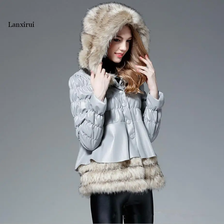Winter Fashion Women's Jacket Faux Fur Coat Patchwork PU Leather Jacket Hooded Raccoon Dog Fur Thicker Fake Fur Outwear
Winter Fashion Women's Jacket Faux Fur Coat Patchwork PU Leather Jacket Hooded Raccoon Dog Fur Thicker Fake Fur Outwear