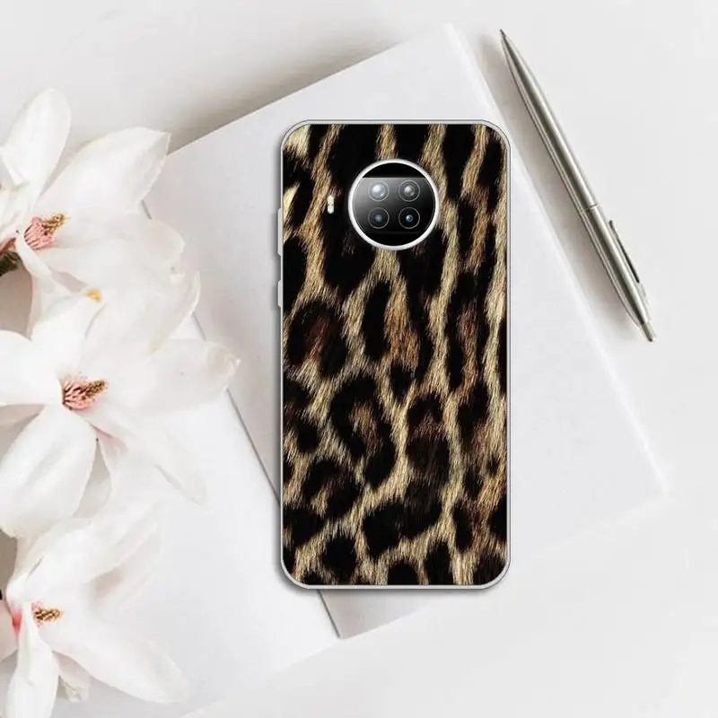 Phone Case Transparent for Xiaomi mi Redmi note 10 t 8 9 pro lite 11 Samsung S 8 9 10 20 Fashion Tigers Leopard
Phone Case Transparent for Xiaomi mi Redmi note 10 t 8 9 pro lite 11 Samsung S 8 9 10 20 Fashion Tigers Leopard