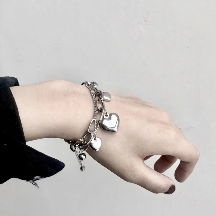 Punk Hip Hop Double Layered Linked Chain Heart Bracelets for Women Silver Color Metal Beads Charm Bracelet Street Style Jewelry
Punk Hip Hop Double Layered Linked Chain Heart Bracelets for Women Silver Color Metal Beads Charm Bracelet Street Style Jewelry