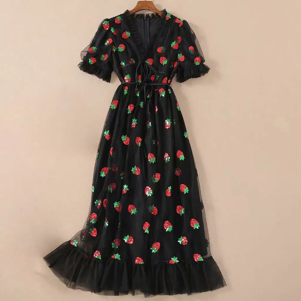 2021 Summer Dress Women Strawberry Pink Mesh Maxi Dress Sweet Dresses Short Puff Sleeve Sexy V-neck Lace-up Lolita Dress
2021 Summer Dress Women Strawberry Pink Mesh Maxi Dress Sweet Dresses Short Puff Sleeve Sexy V-neck Lace-up Lolita Dress