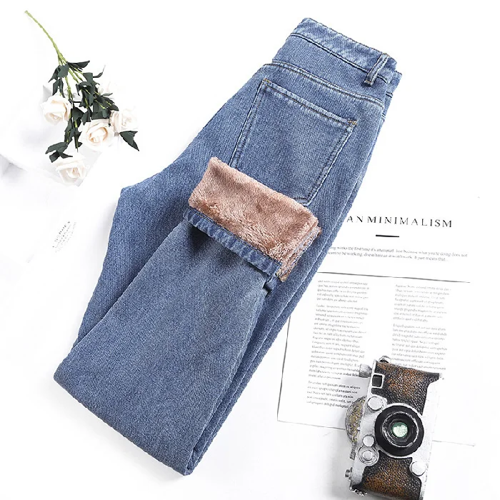 Winter Warm Cool Cashmere Jeans Women's Loose Straight Pants Autumn Winter Slim Cashmere Straight Harlan Pants Soft Jeans
Winter Warm Cool Cashmere Jeans Women's Loose Straight Pants Autumn Winter Slim Cashmere Straight Harlan Pants Soft Jeans