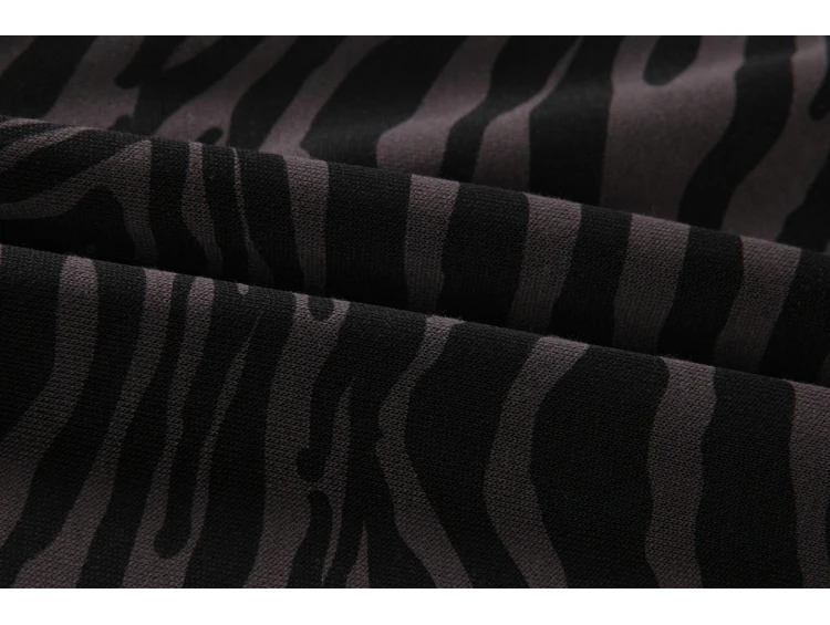 Fashion Women Loose Straight Pants 2020 New Autumn Winter Female Zebra-Striped Casual High Waist Pant Trousers Streetwear WP256
Fashion Women Loose Straight Pants 2020 New Autumn Winter Female Zebra-Striped Casual High Waist Pant Trousers Streetwear WP256
