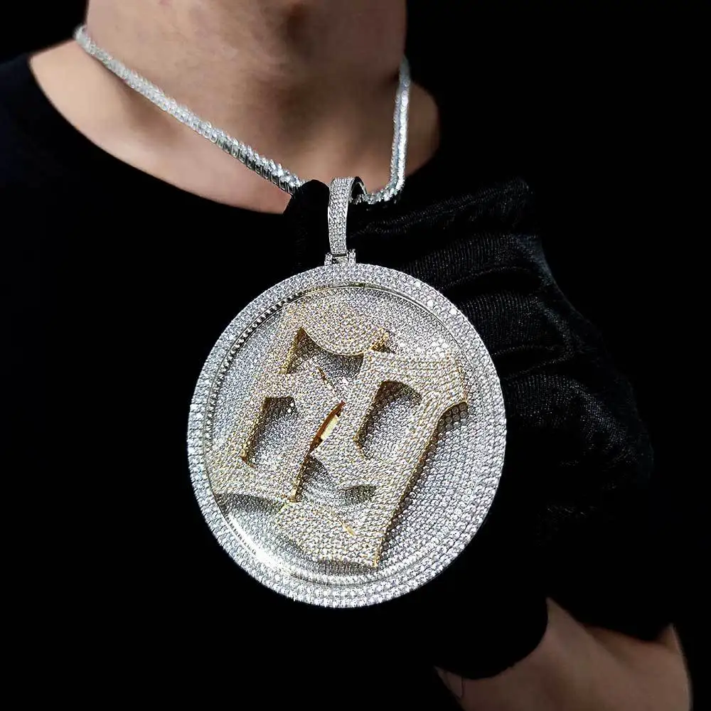 Custom Rotate Letters Pendant For Men Women Full Cubic Zirconia Big Round Necklace Hip Hop Jewelry
Custom Rotate Letters Pendant For Men Women Full Cubic Zirconia Big Round Necklace Hip Hop Jewelry