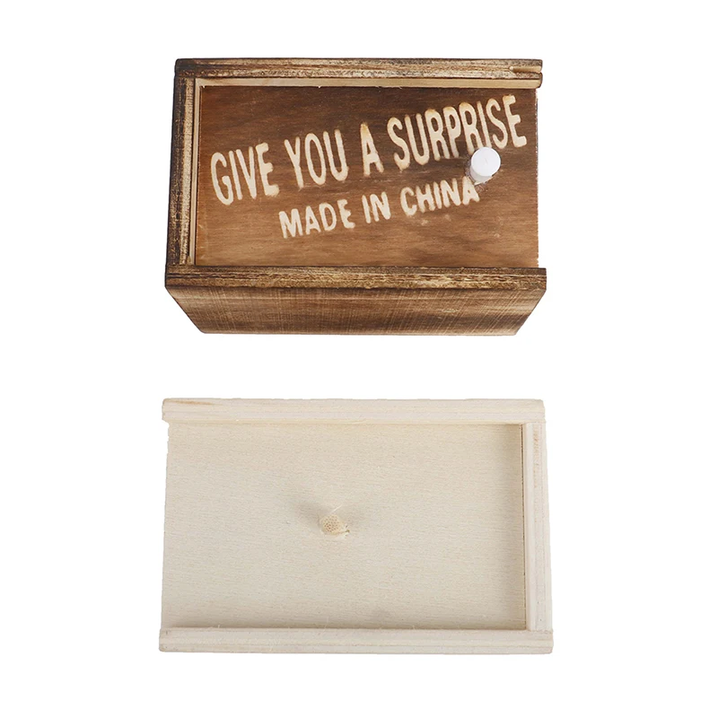 1pc Lifelike Prank Spider Scare Wooden Box Novelty Funny Novelty Toys Gags Practical Gifts Scare Toy
1pc Lifelike Prank Spider Scare Wooden Box Novelty Funny Novelty Toys Gags Practical Gifts Scare Toy