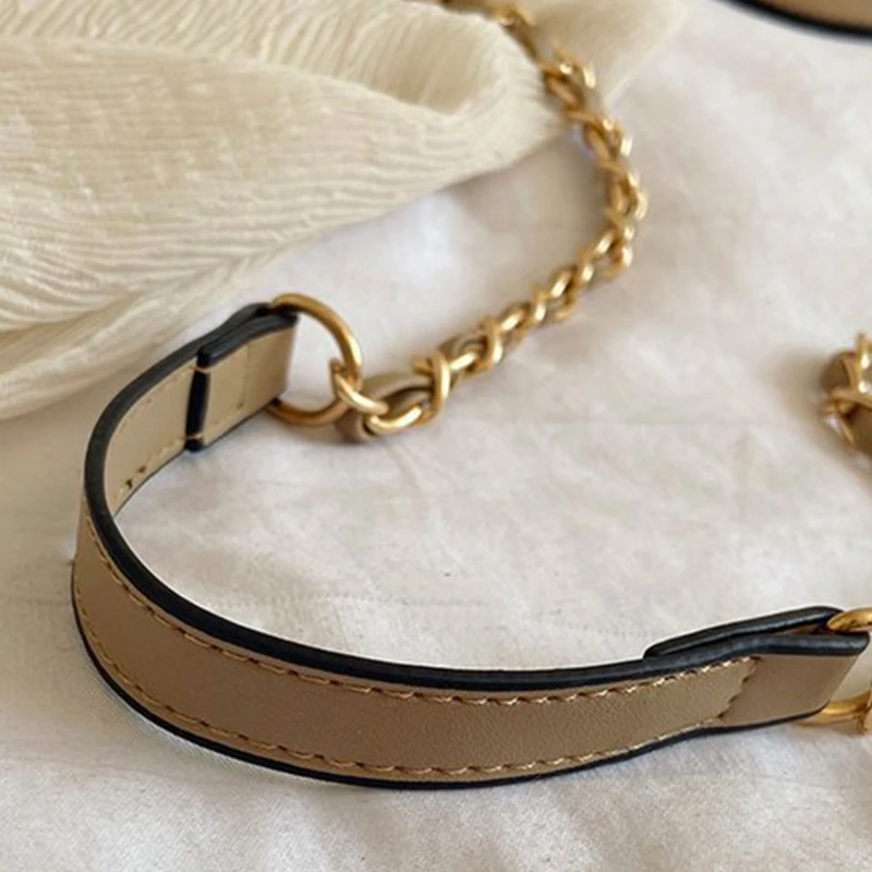 Hobo Women's Straw Beach Tote Bag Woven Summer Bags Bohemian Casual Handbag
Hobo Women's Straw Beach Tote Bag Woven Summer Bags Bohemian Casual Handbag