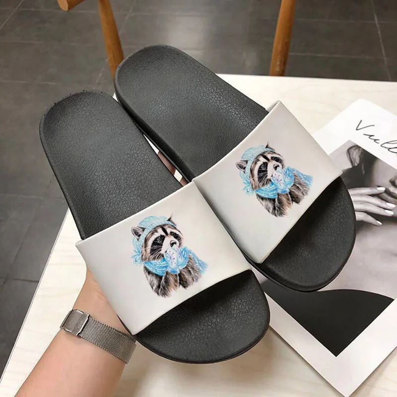 Shoes For Women Summer Home Indoor Slippers Cute Dog Print Thick Bottom Beach Non-slip sandals woman Slides Fashion Ladies shoes
Shoes For Women Summer Home Indoor Slippers Cute Dog Print Thick Bottom Beach Non-slip sandals woman Slides Fashion Ladies shoes