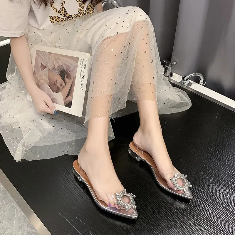2021 New High Heels Fashion Version Of Transparent Thick Heel Pointed Slippers Color Low-top Sandals Women
2021 New High Heels Fashion Version Of Transparent Thick Heel Pointed Slippers Color Low-top Sandals Women