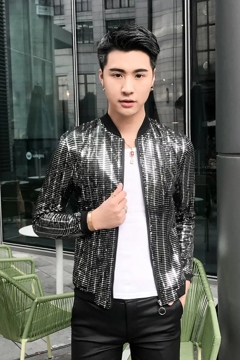 The New Thin Section Korean Fashion Street Jacket Men Self-cultivation Shiny Personality Stage Performance Hip Hop Clothes
The New Thin Section Korean Fashion Street Jacket Men Self-cultivation Shiny Personality Stage Performance Hip Hop Clothes