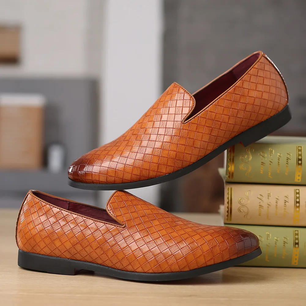 New Men Shoes Leather Cowhide Leather Shoes Men Comfortable Low-top British Casual Single Shoes Leather Shoes Formal Shoes
New Men Shoes Leather Cowhide Leather Shoes Men Comfortable Low-top British Casual Single Shoes Leather Shoes Formal Shoes