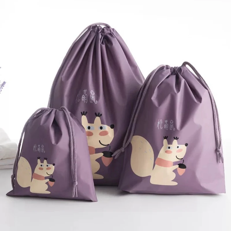 Portable Cute Duck Dust cloth bag PVC Clothes socks underwear Shoes Travel Storage Bag Organizer Clothes Packing Drawstring Bag
Portable Cute Duck Dust cloth bag PVC Clothes socks underwear Shoes Travel Storage Bag Organizer Clothes Packing Drawstring Bag