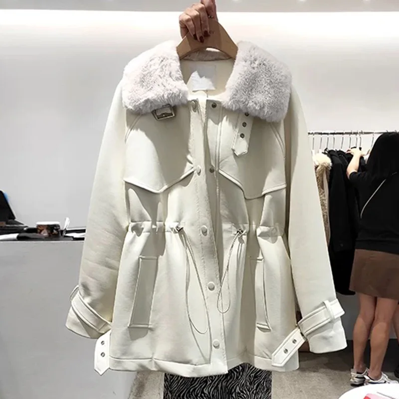 2021Winter Imitate Leather Jacket Women Korean Drawstring Waist Fur Collar Thick Loose Coat Trend Veste Cuir Femme Parkas Mujer
2021Winter Imitate Leather Jacket Women Korean Drawstring Waist Fur Collar Thick Loose Coat Trend Veste Cuir Femme Parkas Mujer