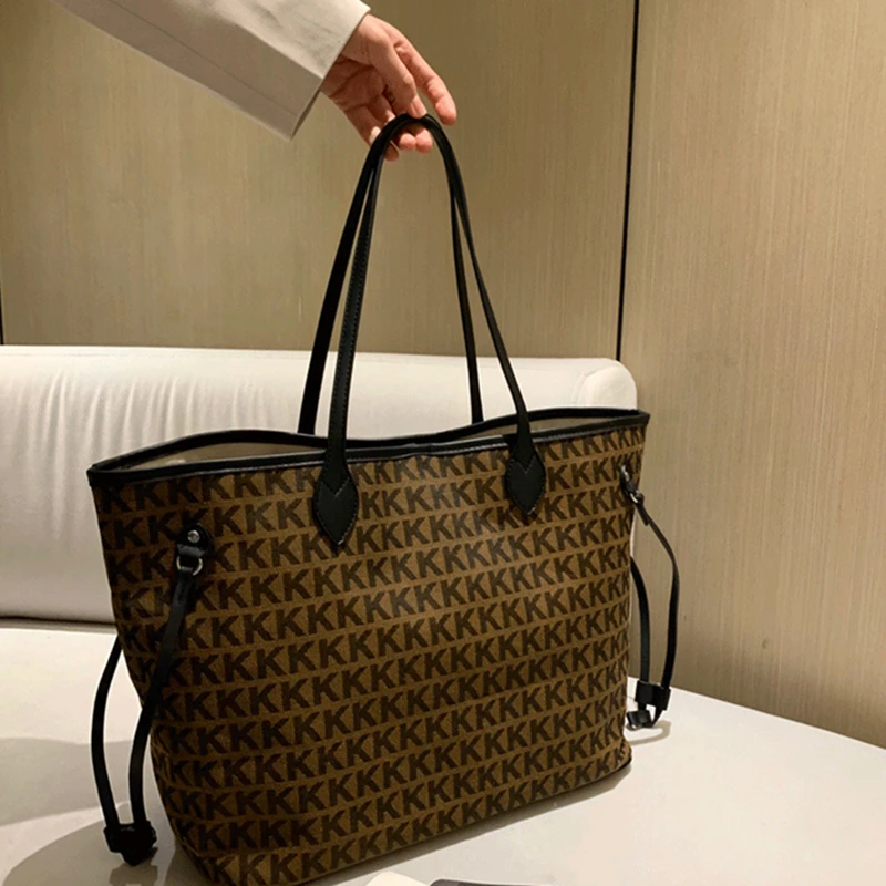 Letter Printed Women Luxury Totes 2021 New Fashion Female Shoulder Handbag Ladies Purses and Handbags Famous Brand Neverful Sac
Letter Printed Women Luxury Totes 2021 New Fashion Female Shoulder Handbag Ladies Purses and Handbags Famous Brand Neverful Sac