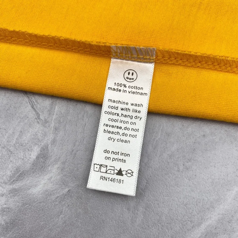 2021ss Drew House Mascot Bull Tees Men Women Basic Cotton T-Shirt Men Summer Style T Shirt Mens Fshion Casual O-neck T shirts
2021ss Drew House Mascot Bull Tees Men Women Basic Cotton T-Shirt Men Summer Style T Shirt Mens Fshion Casual O-neck T shirts