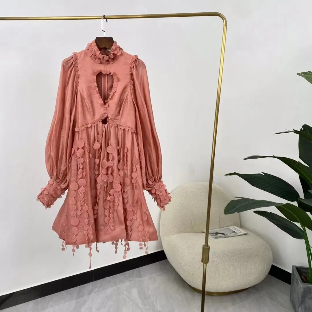 Женское дизайнерское платье с вырезами спереди, розовое шелковое льняное винтажное платье с кисточками и бисером, одежда принцессы, осень ...
Женское дизайнерское платье с вырезами спереди, розовое шелковое льняное винтажное платье с кисточками и бисером, одежда принцессы, осень ...