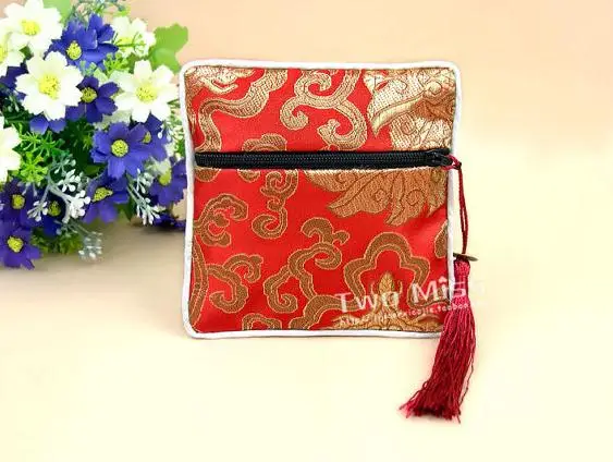 Wholesale Chinese Embroidery Colorful Random Mixed Silk Zipper Coin Tassel Purse Trave Jin Bags Gift Pouches For Necklace Bracel 
Wholesale Chinese Embroidery Colorful Random Mixed Silk Zipper Coin Tassel Purse Trave Jin Bags Gift Pouches For Necklace Bracel