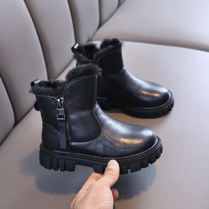 Детские Нескользящие ботильоны из натуральной кожи, на толстой плюшевой подкладке
Детские Нескользящие ботильоны из натуральной кожи, на толстой плюшевой подкладке