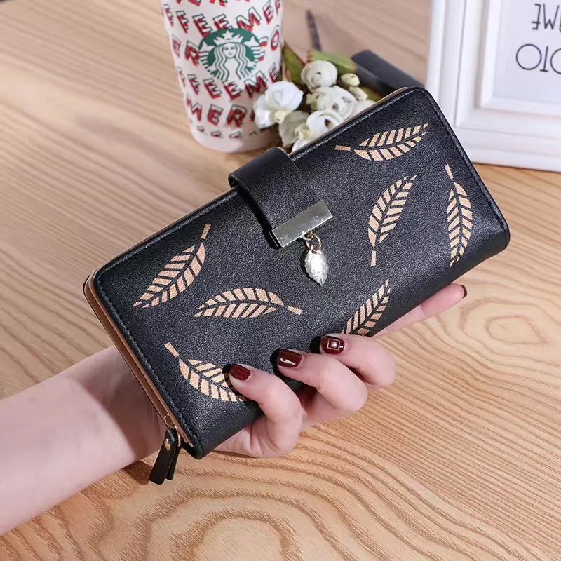 2020 New Ladies Long Wallet Printed Leaf Purse Fashion Women Clutch bag Credit Card Holder Coin Purse Cell Phone Bag
2020 New Ladies Long Wallet Printed Leaf Purse Fashion Women Clutch bag Credit Card Holder Coin Purse Cell Phone Bag