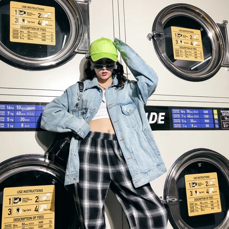 Ink painting outwear zipper patchwork jean jacket spring autumn loose denim coat women oversized women's denim jacket streetwear 
Ink painting outwear zipper patchwork jean jacket spring autumn loose denim coat women oversized women's denim jacket streetwear