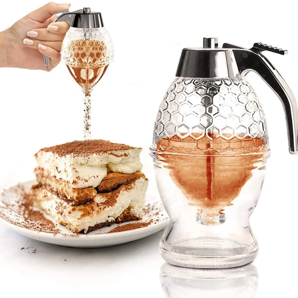 Juice Syrup Honey Jar Container Bee Drip Dispenser Kettle Storage Stand Holder Cup Kitchen Cooking Accessories Squeeze Bottle 
Juice Syrup Honey Jar Container Bee Drip Dispenser Kettle Storage Stand Holder Cup Kitchen Cooking Accessories Squeeze Bottle