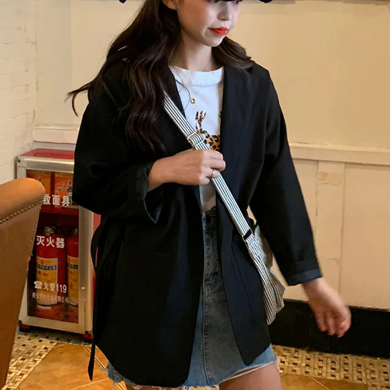 LANMREM New Women Blazers Korean Design Small Temperament Top Lapel Long Sleeve Loose Fashion Tide Spring Autumn 2021 2P2547
LANMREM New Women Blazers Korean Design Small Temperament Top Lapel Long Sleeve Loose Fashion Tide Spring Autumn 2021 2P2547