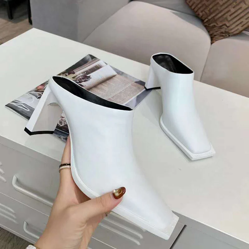 vallu 2020 winter new full leather plain surface all-match casual high-heel sandals outdoor work
vallu 2020 winter new full leather plain surface all-match casual high-heel sandals outdoor work