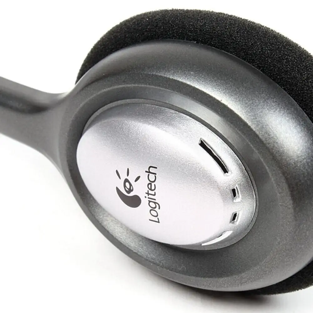 Logitech H110/H111 Stereo Headset with Microphone 3.5mm Wired Headphones Professional Music Earphone for Laptop PC Game Work
Logitech H110/H111 Stereo Headset with Microphone 3.5mm Wired Headphones Professional Music Earphone for Laptop PC Game Work