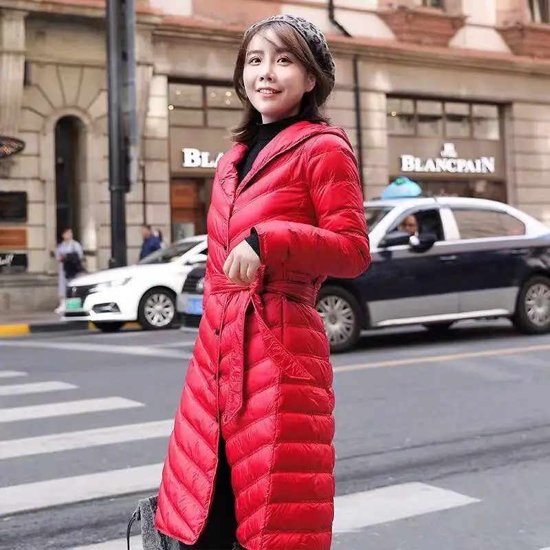 2020 New Women Winter White Duck Down Jacket Female Ultra Light Warm Soft Solid Color Coat Female Belt Slim Long Parkas S110
2020 New Women Winter White Duck Down Jacket Female Ultra Light Warm Soft Solid Color Coat Female Belt Slim Long Parkas S110