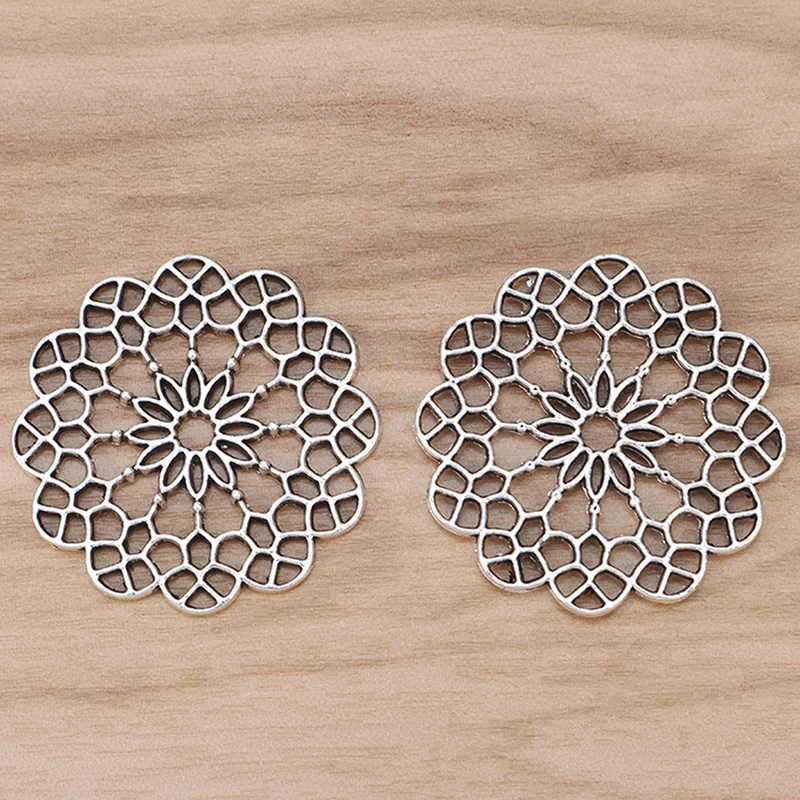 10 Pieces Filigree Flower Charms Pendants 2 Sided for Jewellery Making Findings 39x39mm
10 Pieces Filigree Flower Charms Pendants 2 Sided for Jewellery Making Findings 39x39mm