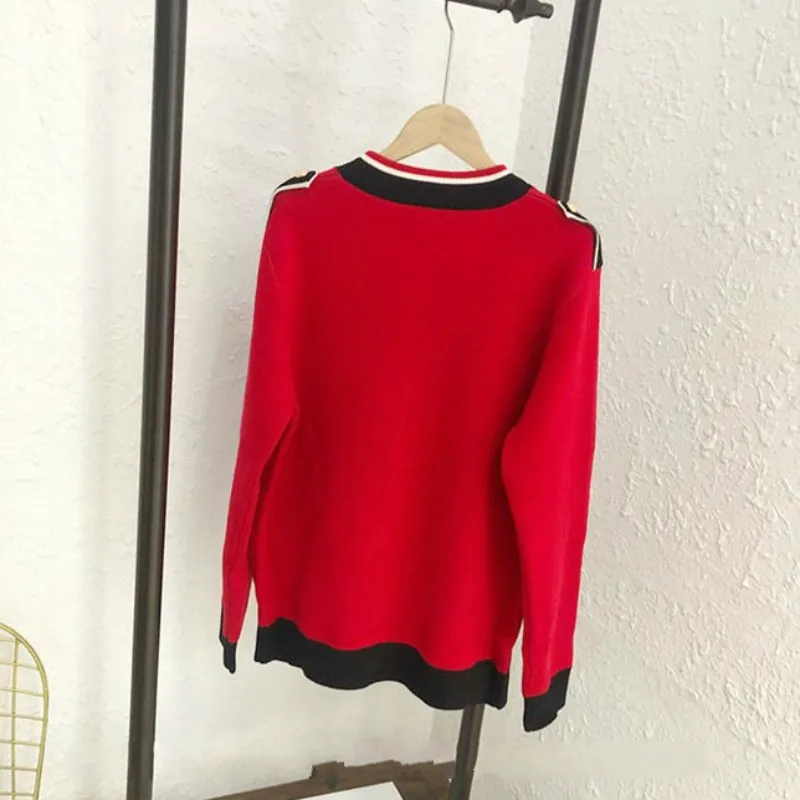 Korean Style Female Sweater Coat V-Neck Loose Fit Splice Casual Single Breasted Knitting Cardigan New Long Sleeve Red Tops Coats
Korean Style Female Sweater Coat V-Neck Loose Fit Splice Casual Single Breasted Knitting Cardigan New Long Sleeve Red Tops Coats