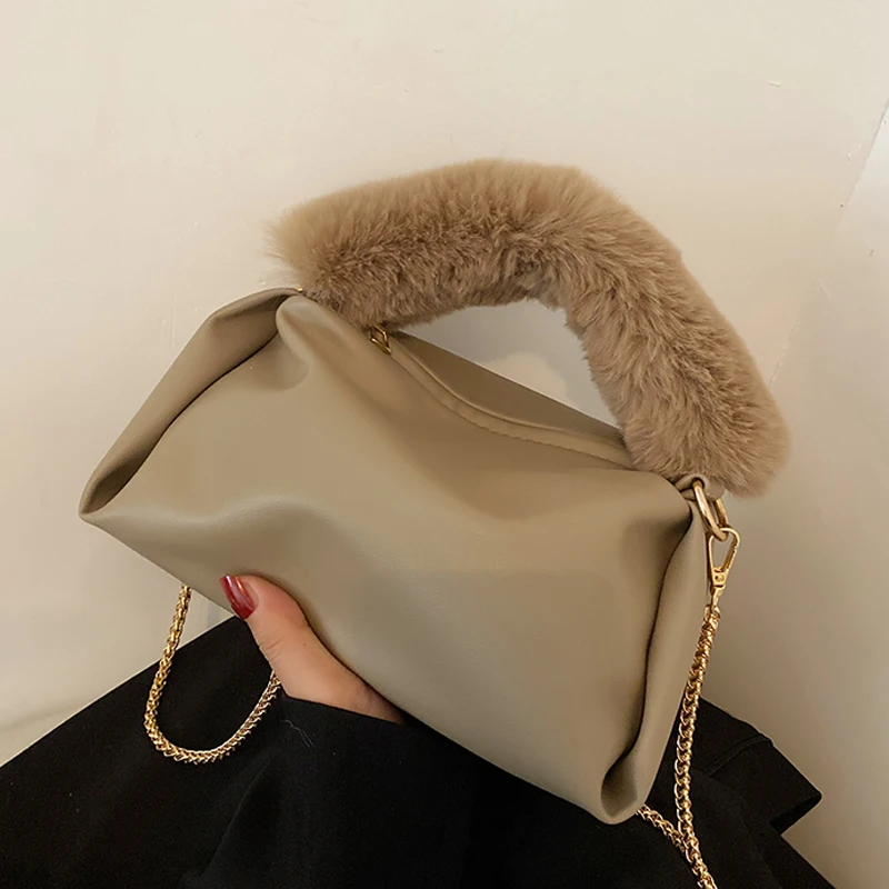 Faux Fur Crossbody Shoulder Bags with Short Wide Handle for Women 2021Winter ChainLady Luxury Travel Handbags and Purses Totes 
Faux Fur Crossbody Shoulder Bags with Short Wide Handle for Women 2021Winter ChainLady Luxury Travel Handbags and Purses Totes