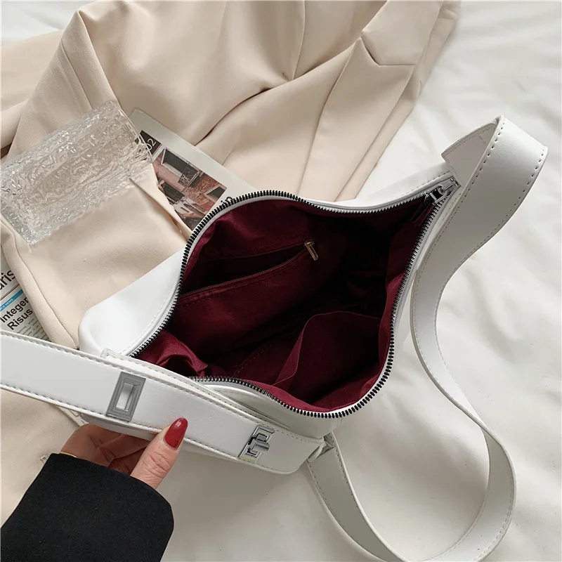 Summer Women Crossbody Dumpling Bags Korean Half Moon Messenger Bags Casual Shoulder Handbag Ladies Large Soft Leather Hobos Bag
Summer Women Crossbody Dumpling Bags Korean Half Moon Messenger Bags Casual Shoulder Handbag Ladies Large Soft Leather Hobos Bag