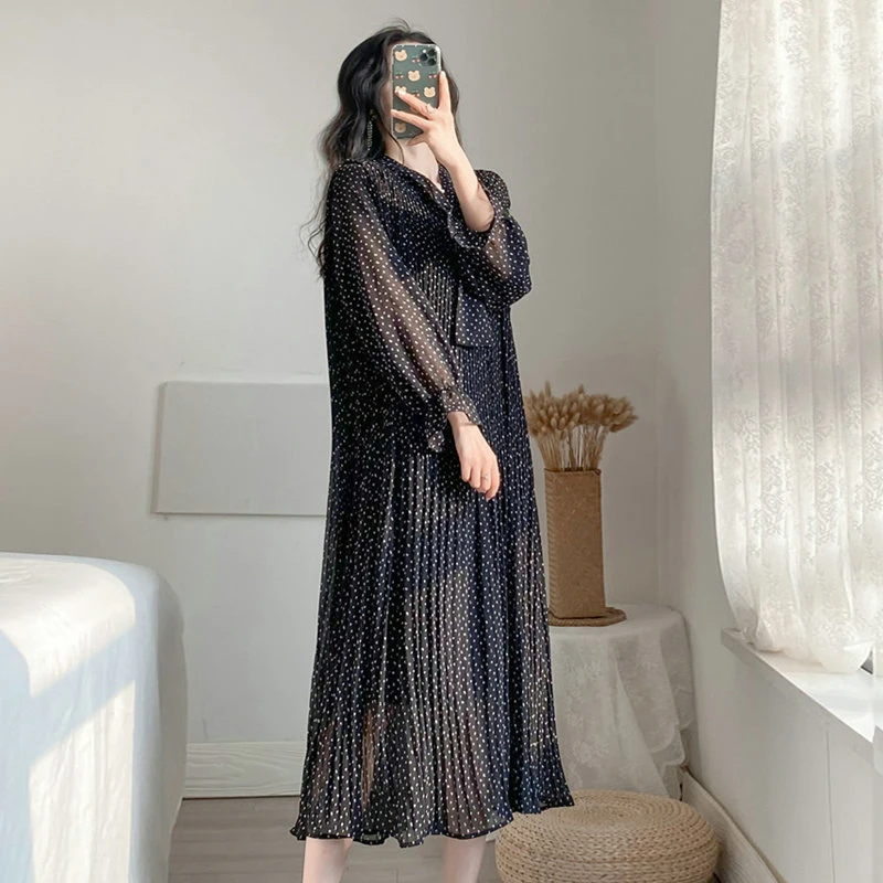 Polka Dot Shirt Dress Woman Autumn Red Black Chiffon Dresses Women Long Sleeve Bowknot Collar Pleated Shirtdress Plus Size 2020
Polka Dot Shirt Dress Woman Autumn Red Black Chiffon Dresses Women Long Sleeve Bowknot Collar Pleated Shirtdress Plus Size 2020