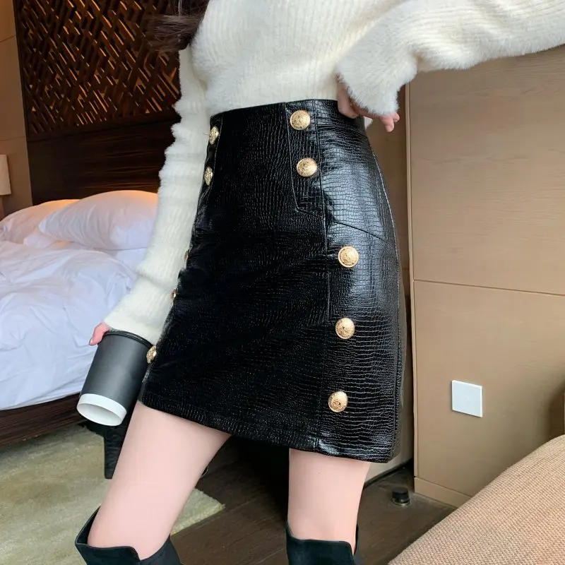 2021 New Fashion Leather Pants A-Line Mini Skirt Women Autumn Winter High Waist Woolen Female Casual All-Match Basic Short Skir
2021 New Fashion Leather Pants A-Line Mini Skirt Women Autumn Winter High Waist Woolen Female Casual All-Match Basic Short Skir