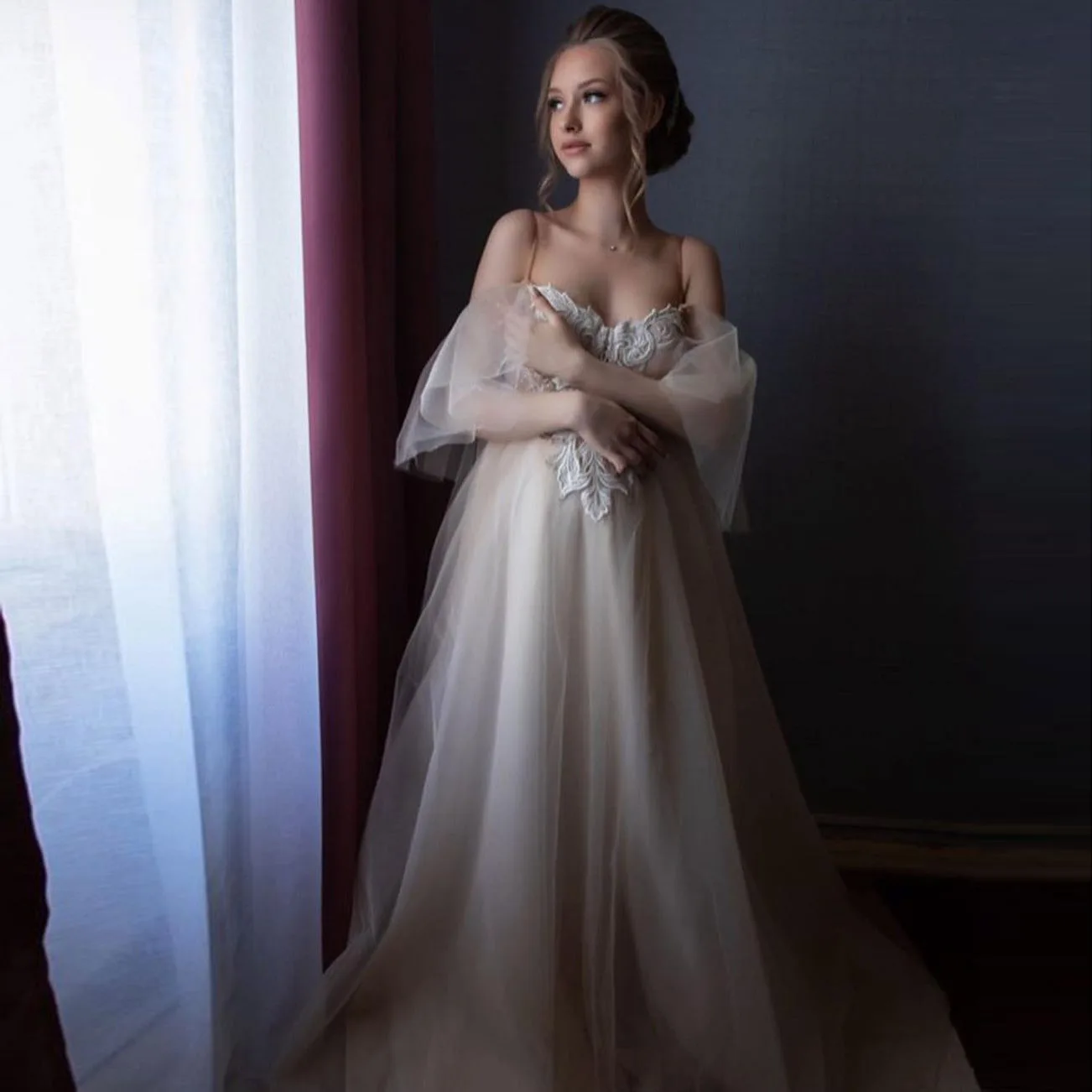 Изысканные длинные халаты, женское платье для выпускного вечера, платье из тюля на бретелях-спагетти с прозрачными рукавами, сексуальное но... 
Изысканные длинные халаты, женское платье для выпускного вечера, платье из тюля на бретелях-спагетти с прозрачными рукавами, сексуальное но...