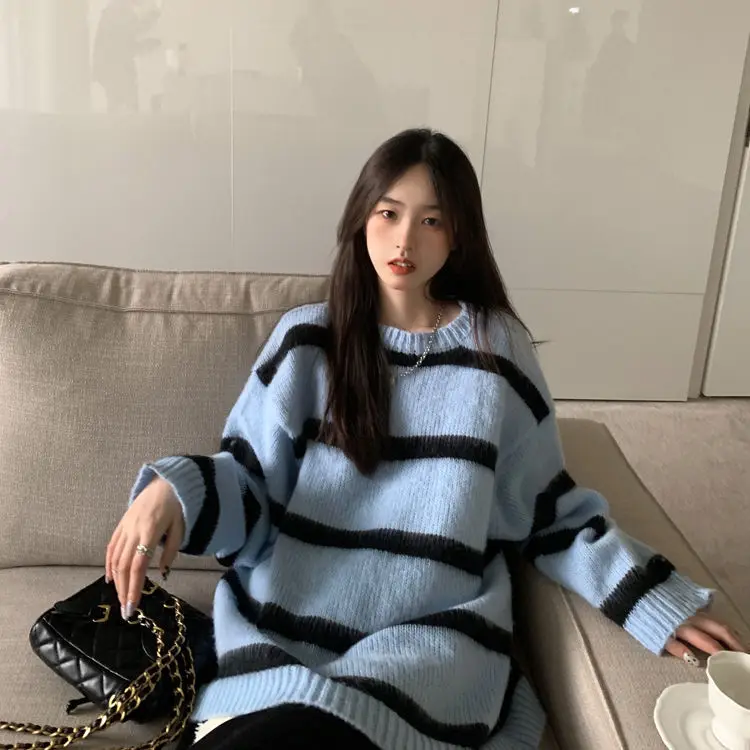 Autumn and winter new round neck striped sweater female student college style loose color matching versatile knitted top fashion
Autumn and winter new round neck striped sweater female student college style loose color matching versatile knitted top fashion