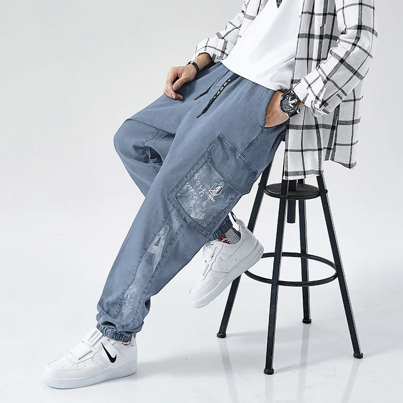 Plus Size Jeans Men Loose Joggers Streetwear Harem Jeans Cargo Pants Ankle-Length Denim Trousers
Plus Size Jeans Men Loose Joggers Streetwear Harem Jeans Cargo Pants Ankle-Length Denim Trousers