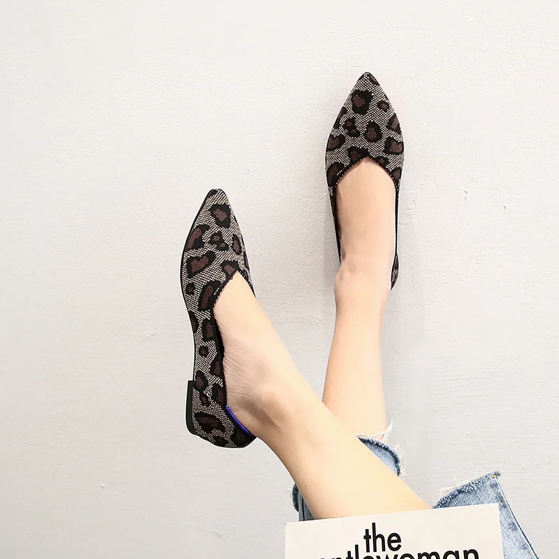 2020 Women's Flat Shoes Ballet Breathable Knit Pointed Toe Moccasin Women's Soft Zapatos Femenino De Size 35-43 Mixed Color
2020 Women's Flat Shoes Ballet Breathable Knit Pointed Toe Moccasin Women's Soft Zapatos Femenino De Size 35-43 Mixed Color