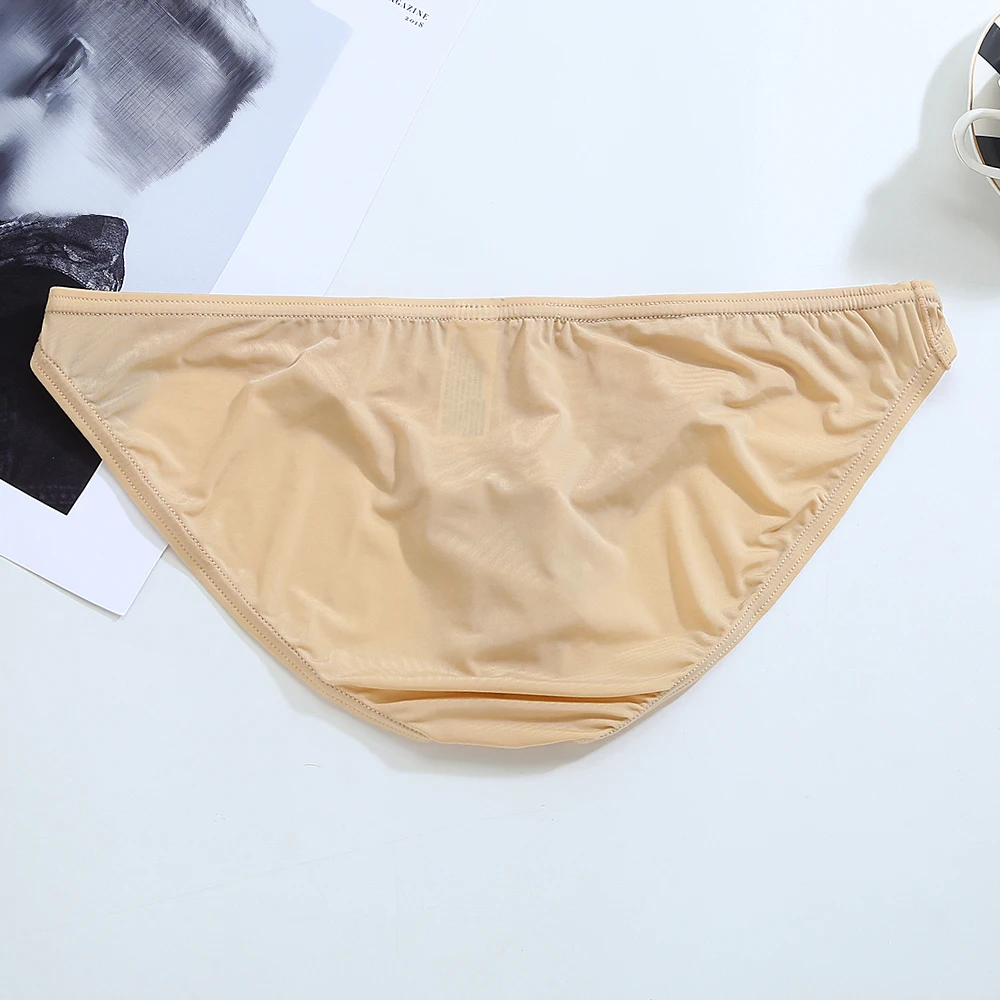 Men Sexy Ice Silk Skinny Boxer Briefs Comfy Breathable Low Waist Underwear Shorts Male Bikini Thong Panties Swim Swimming Trunks
Men Sexy Ice Silk Skinny Boxer Briefs Comfy Breathable Low Waist Underwear Shorts Male Bikini Thong Panties Swim Swimming Trunks