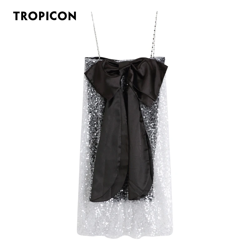 TROPICON Sequin Rhinestone Spaghetti Strap Backless Sexy Dress Women Summer Black Bow Korean Fashion Cami Slip Dress Designer 
TROPICON Sequin Rhinestone Spaghetti Strap Backless Sexy Dress Women Summer Black Bow Korean Fashion Cami Slip Dress Designer