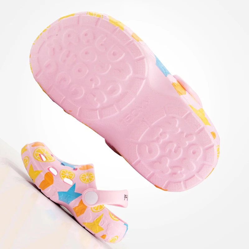 2020 Children Cartoon Cave Shoes Boys Girls Beach Summer Children's Slippers Antiskid Soft Bottom Baby Bathrooms Slipper New
2020 Children Cartoon Cave Shoes Boys Girls Beach Summer Children's Slippers Antiskid Soft Bottom Baby Bathrooms Slipper New
