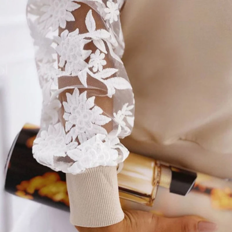 Women Lace Patchwork Solid Autumn Blouse Hollow Out O Neck Long Sleeve Casual Office Female White Spring Blouse 2021 New Tops
Women Lace Patchwork Solid Autumn Blouse Hollow Out O Neck Long Sleeve Casual Office Female White Spring Blouse 2021 New Tops