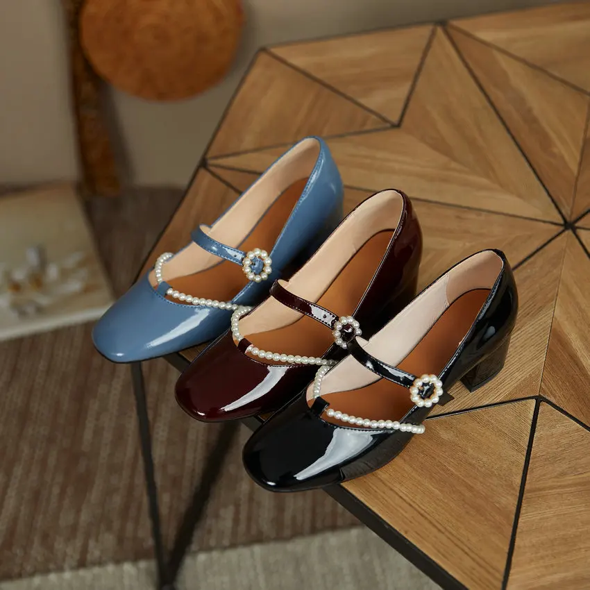 QUTAA 2021 String Bead Buckle Ladies Pumps Square Toe Cow Patent Leather Women Shoes Spring Autumn Square High Heels Size 34-39 
QUTAA 2021 String Bead Buckle Ladies Pumps Square Toe Cow Patent Leather Women Shoes Spring Autumn Square High Heels Size 34-39